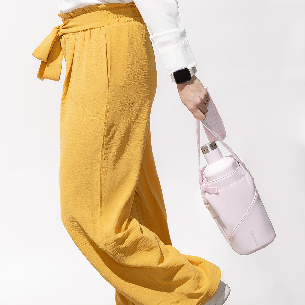 sling-r4 0efe00bce4d9--rose-quartz-sling-lifestyle2.jpg
