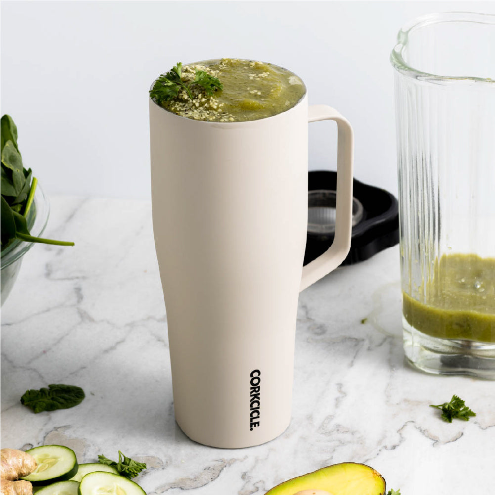 cold-cup-xl-x9 588f4a27c4cf--2230CLT-lifestyle.jpg
