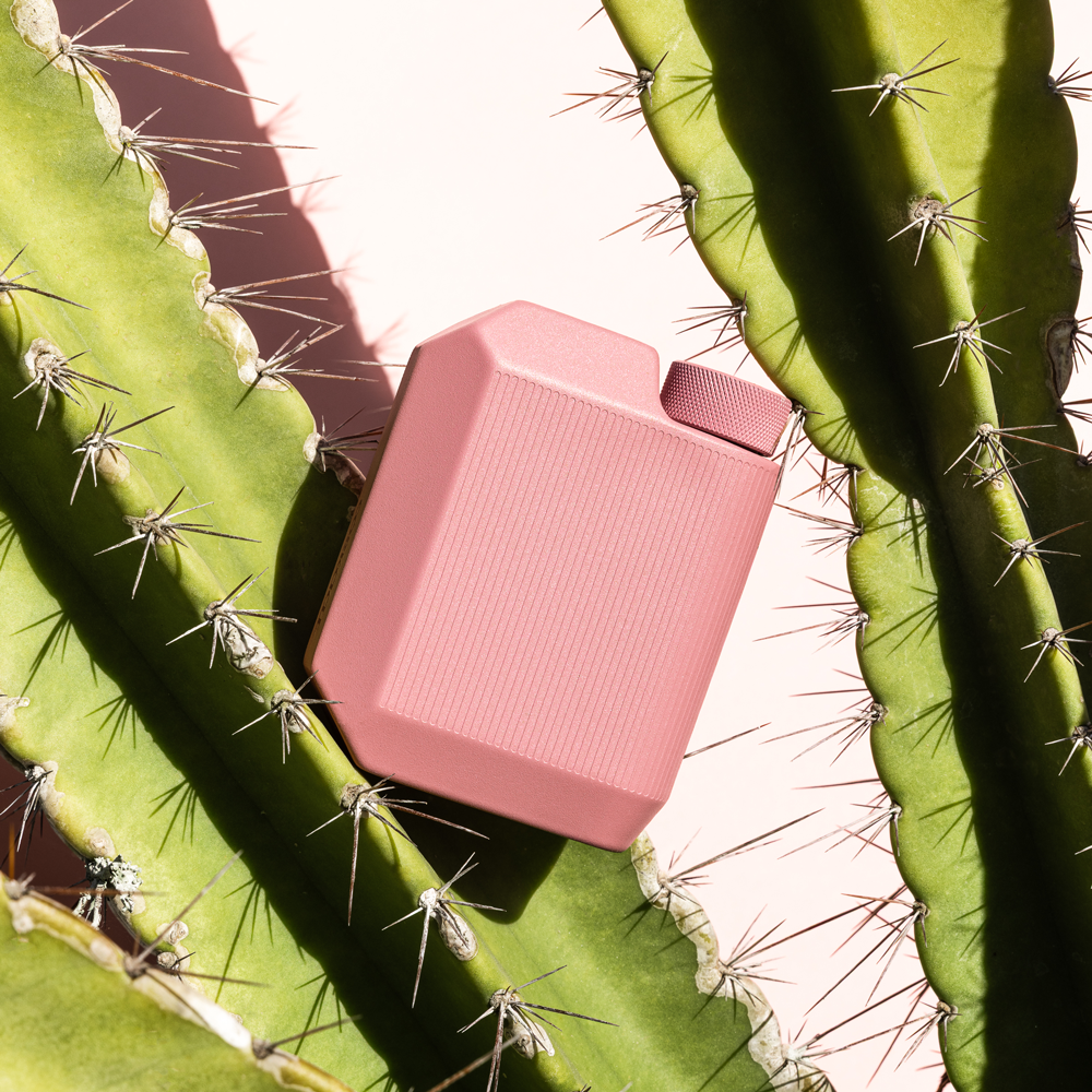 cool-flask-o3 6c7babc2d202--Flask-Lifestyle-7.png