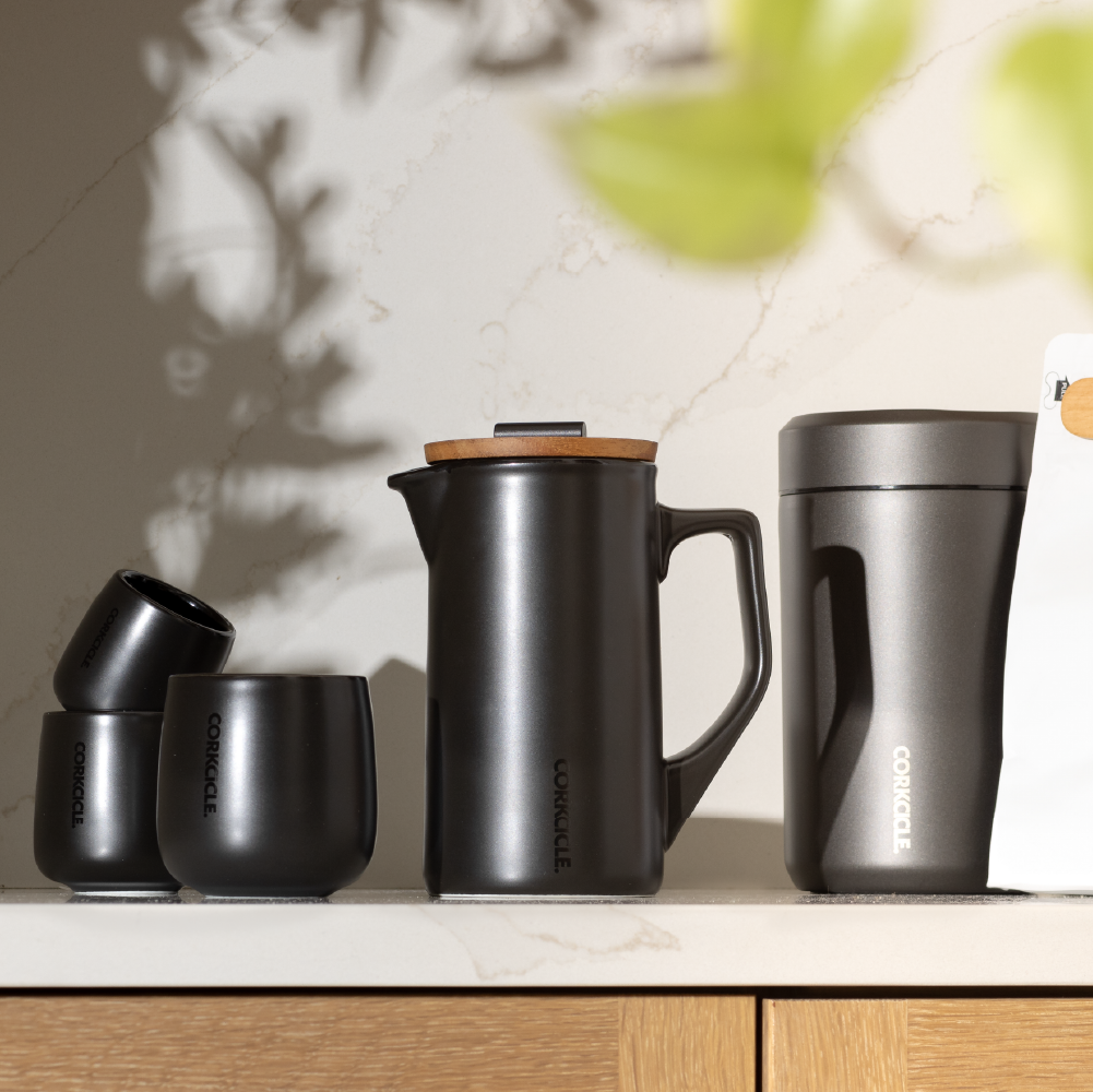 ceramic-french-press-j0 FP_Lifestyle2.png