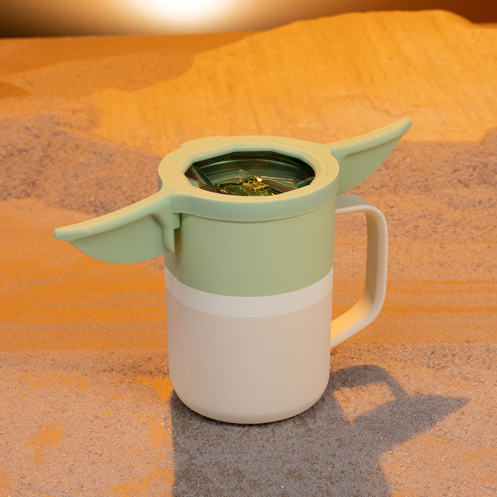 star-warstm-coffee-mug-m1 cb49bfa7ad2c--CRK-poolboy-AUG-2021-Starwars-14.png